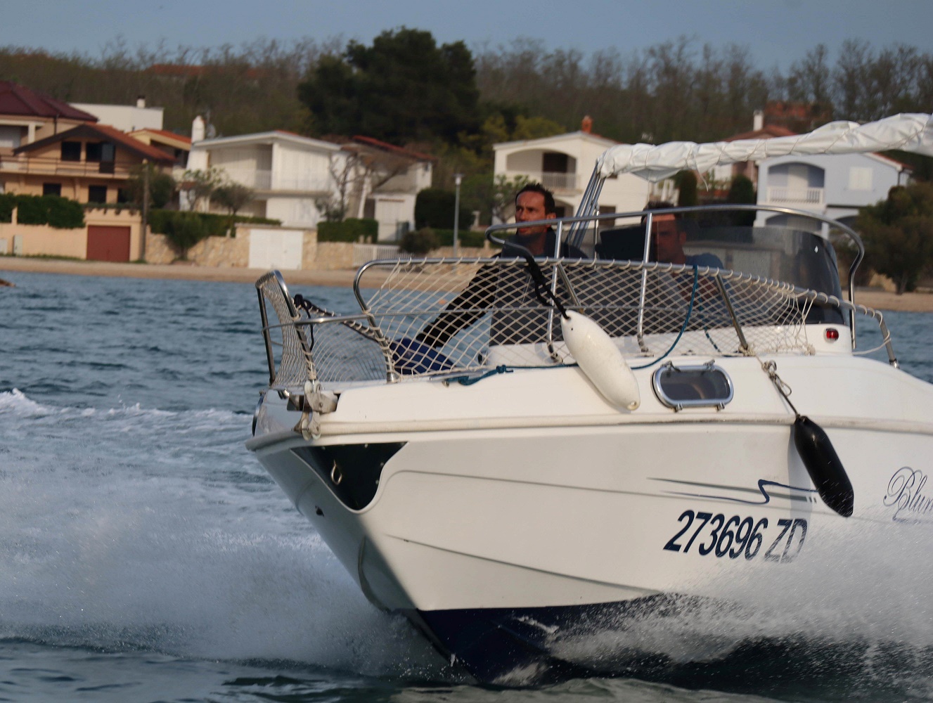 Blumax 23 Deck Blumax 23 Deck on the run